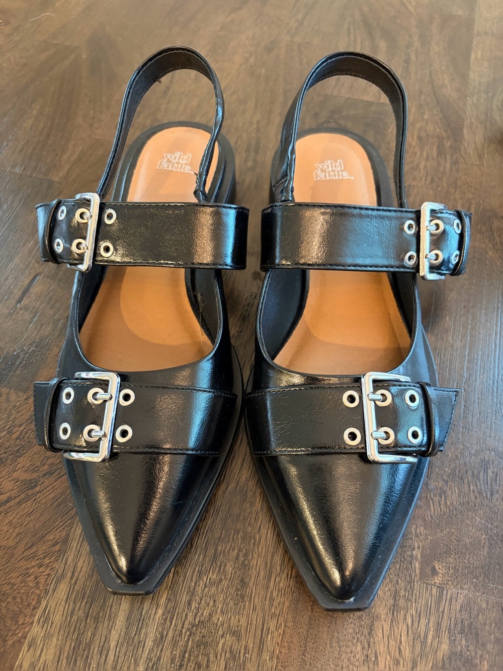 black witchy flats